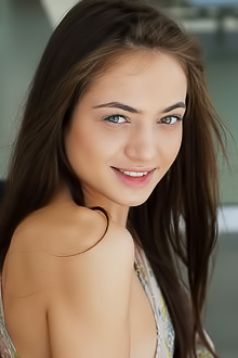 Angely Grace Spreads Her Legs And Shows Her Pussy