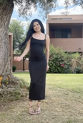 Lusty Camila Sex Toying In A Car