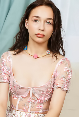 Amateur Lucia Grace Playing With Pink Vibe