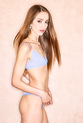 Nadia Noja Hot Vixen Get Ready For An Anal Sex Session