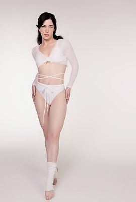 Evelyn Claire American Beauty Is Alluring In Sporty Lingerie