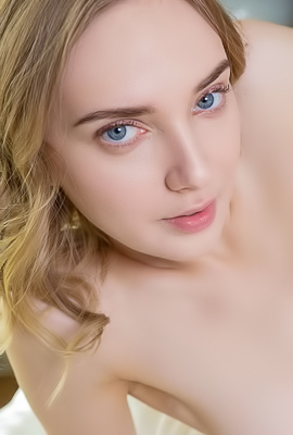 Oxana Chics Ass Grab and Rough Fuck Leave Her Spent