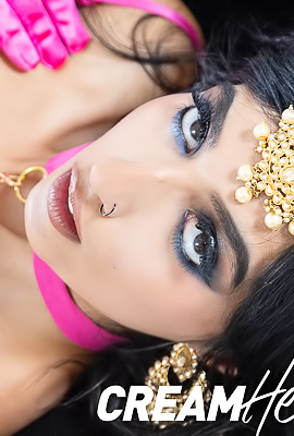 Aaliyah Yasin Rides Hard And Deepthroats Wildly